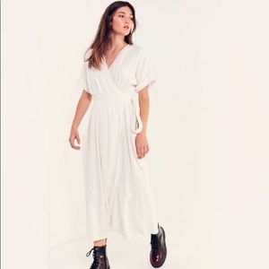Urban Outfitters | Linen Wrap Dress